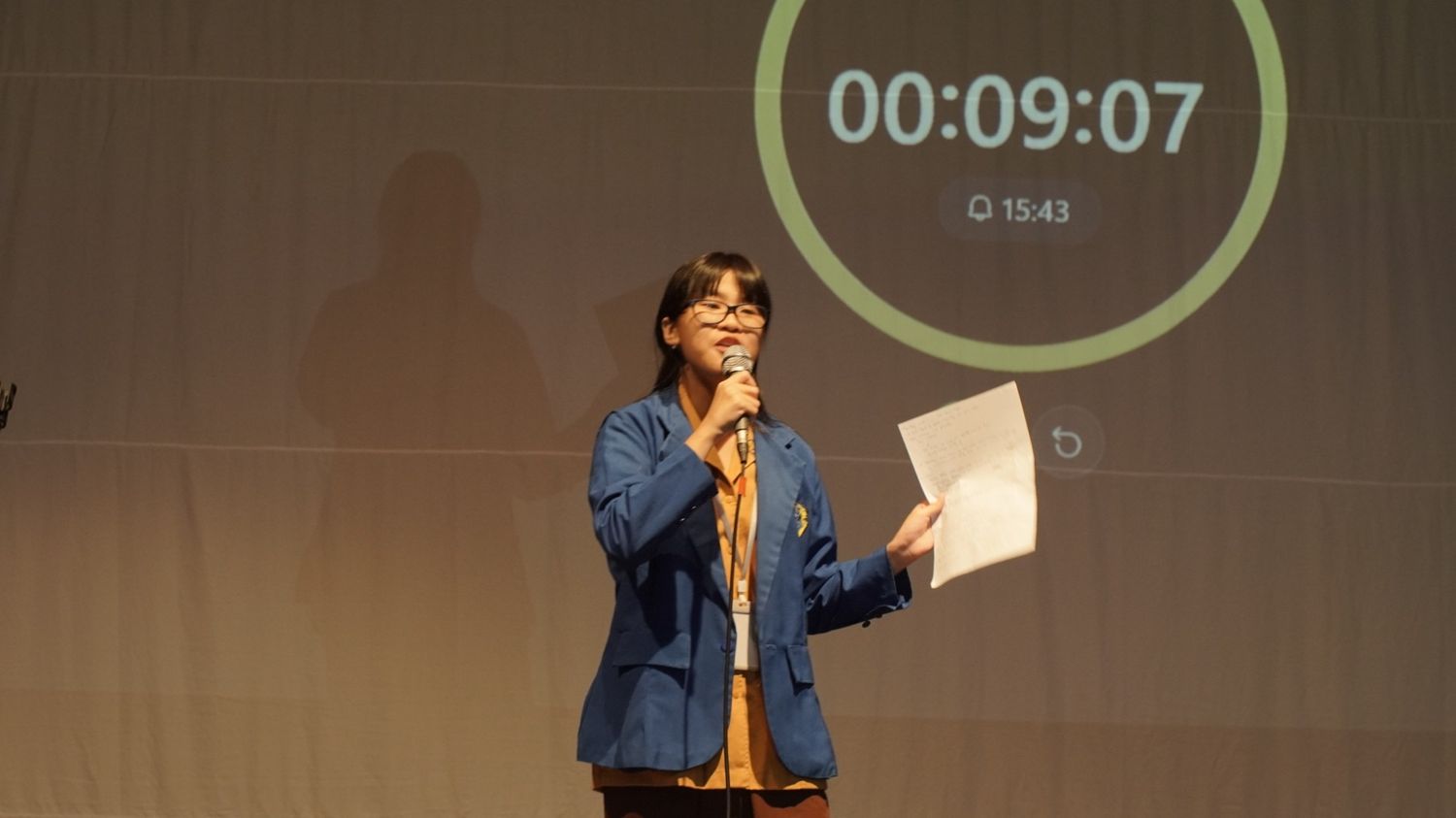 National English Olympiad: SMAK Kesuma Mataram Excels in Olympiad and Debate